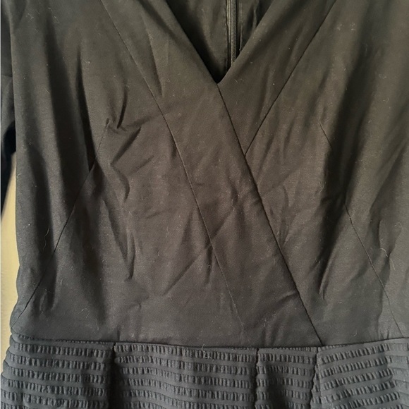 Akris Punto Elegant Black Long Sleeve Faux Wrap Dress With Textured Skirt - Picture 3 of 11